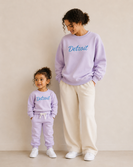 Detroit Adult Crewneck | Lilac